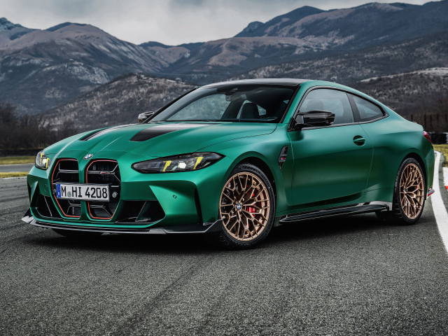 Автомобиль BMW M4 CS 2024 года в горах