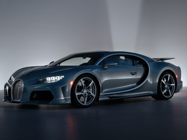 Дорогой спортивный автомобиль Bugatti Chiron Super Sport 57 One Of One