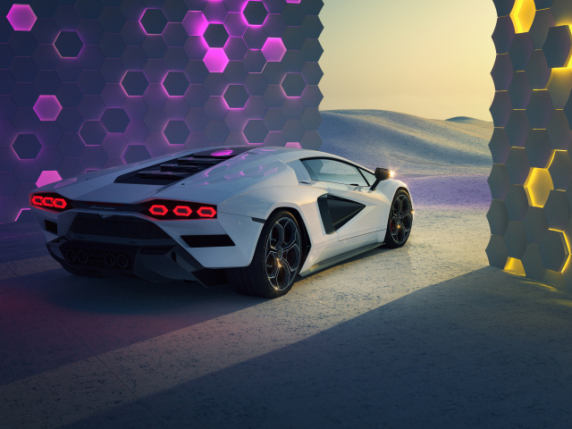 Дорогой автомобиль Lamborghini Countach