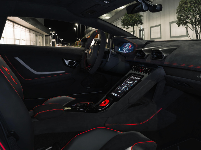 Салон автомобиля Lamborghini Huracán Sterrato All-Terrain Ad Personam 2024 года