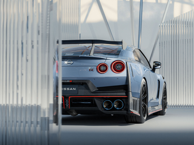 Вид сзади на автомобиль Nissan GT-R Nismo