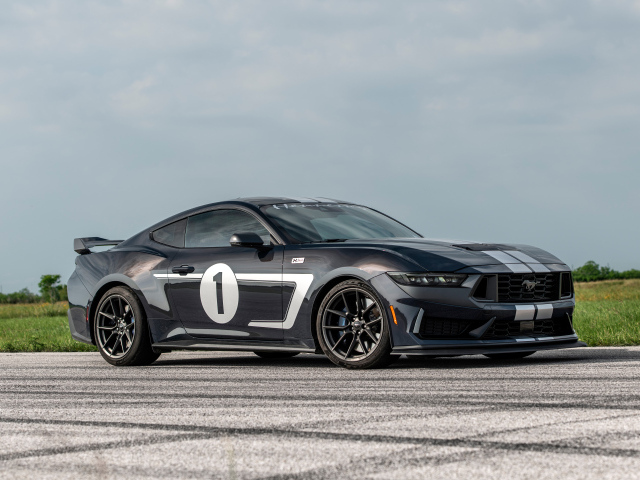 Спортивный автомобиль Hennessey H850 Mustang Dark Horse 2024