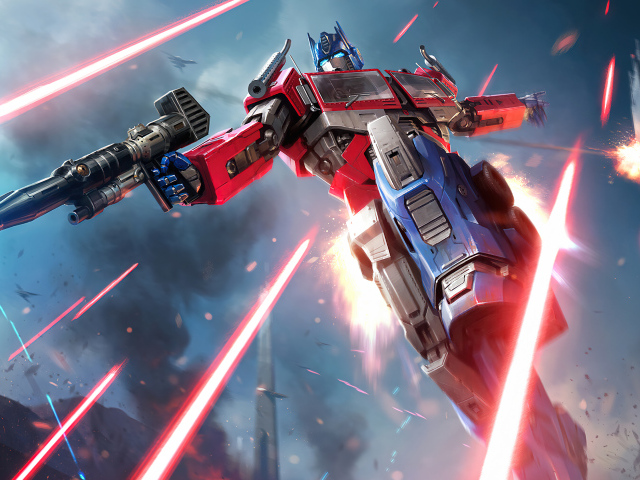 Робот с оружием в городе