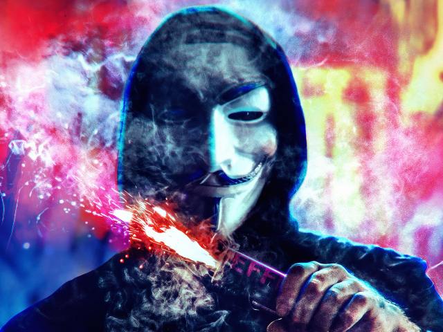 Анонимус в маске с петардой в руке