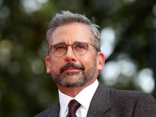 Стильный мужчина актер Стив Карелл