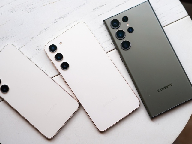 Три новых телефона Galaxy S24 Ultra
