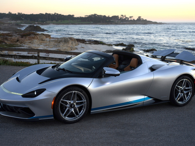 Гоночный автомобиль Pininfarina Battista Targamerica 2024 года