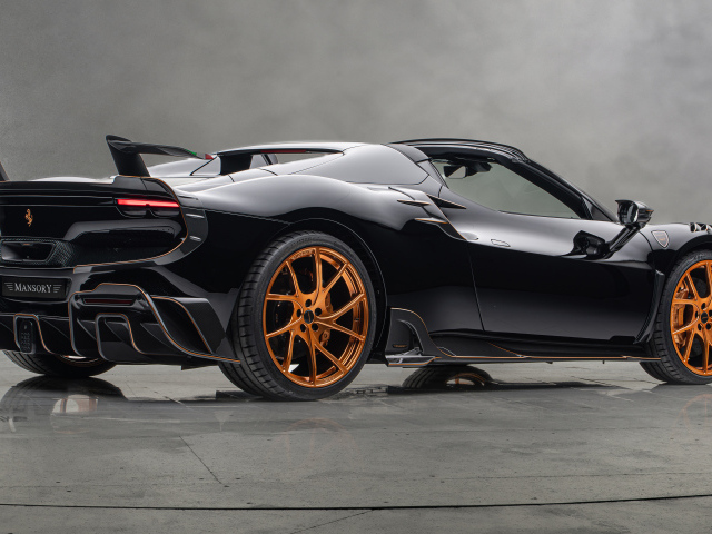 Вид сзади на автомобиль Ferrari 296 GTS Mansory Tempesta