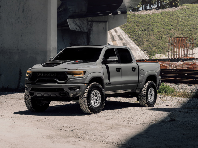 Пикап RAM 1500 TRX