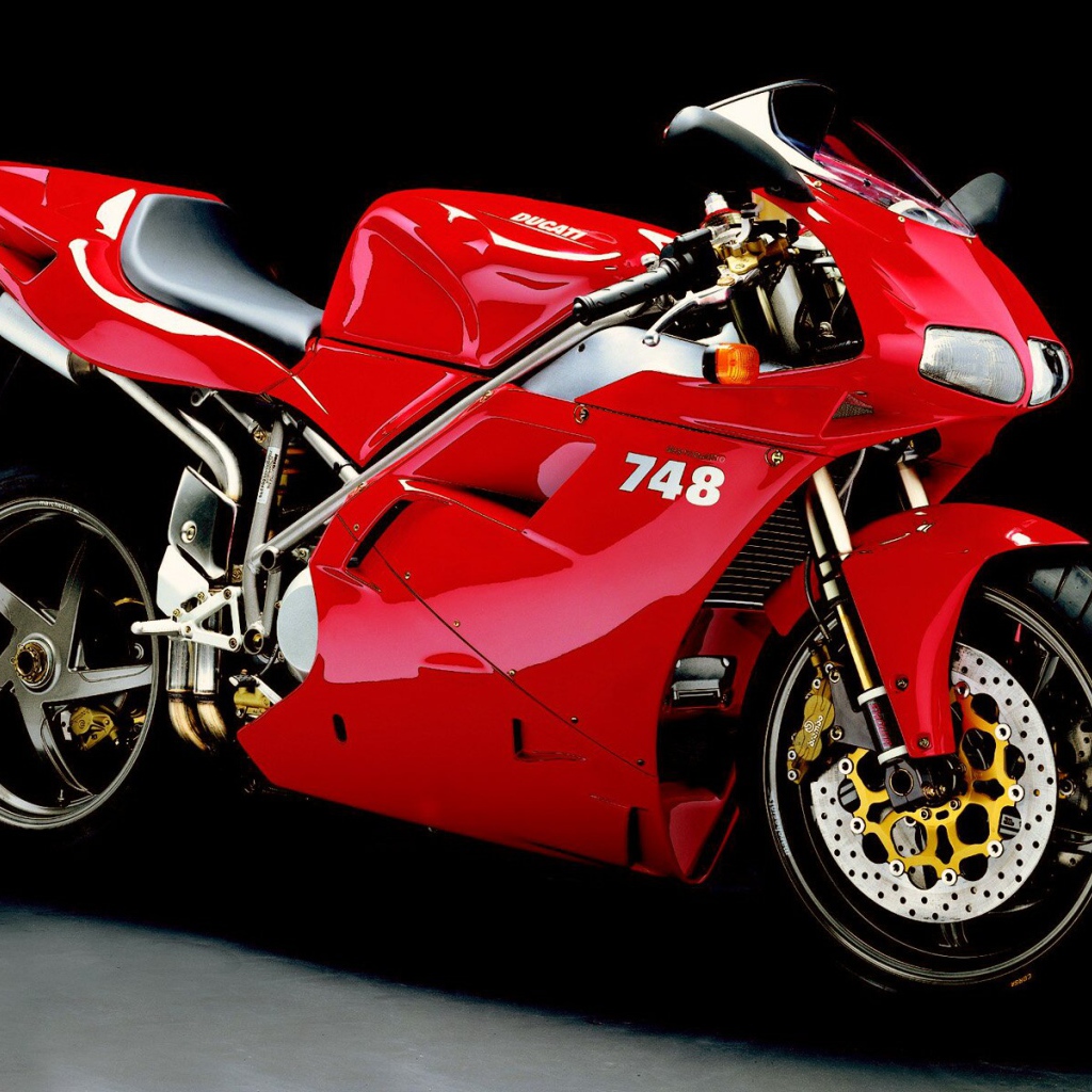 Ducati 748