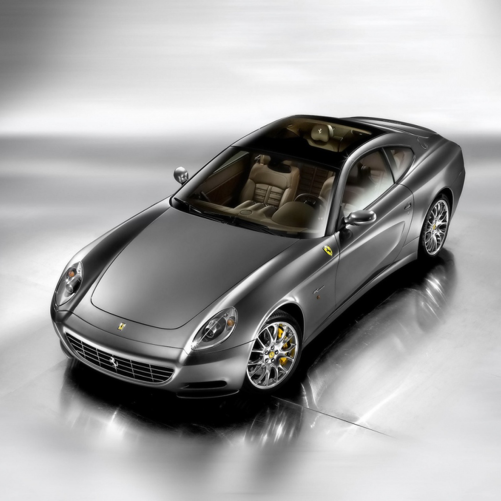 Ferrari 612 Серый