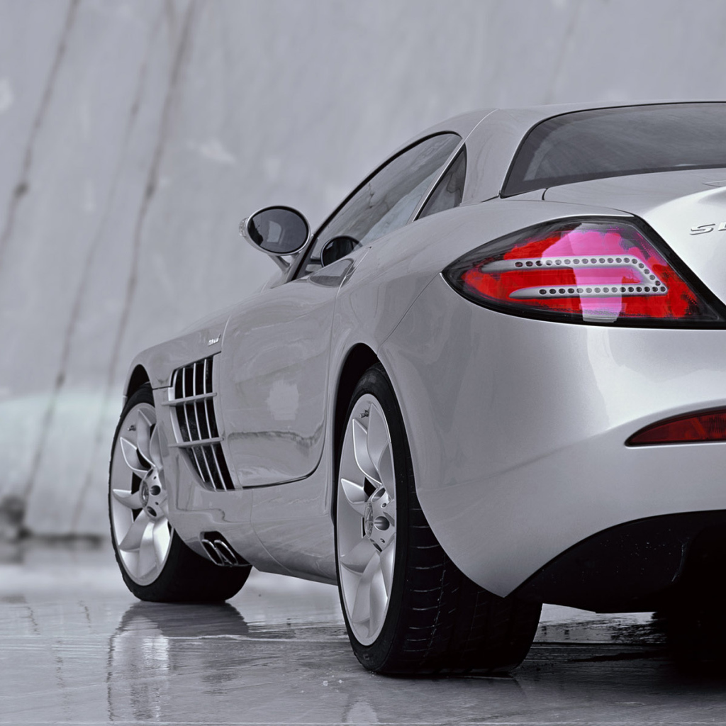 SLR McLaren - для любителей больших скоростей
