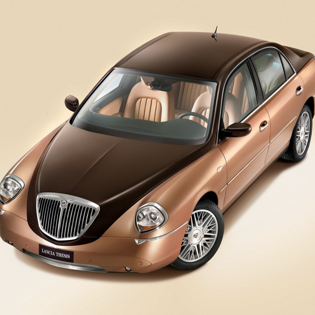 Коричневая Lancia
