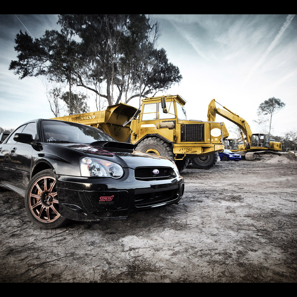 Черный автомобиль Subaru