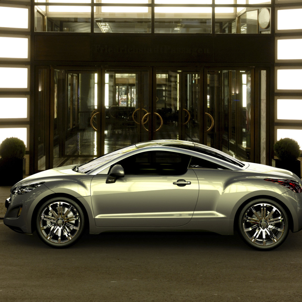 Peugeot 308 RC красивый автомобиль