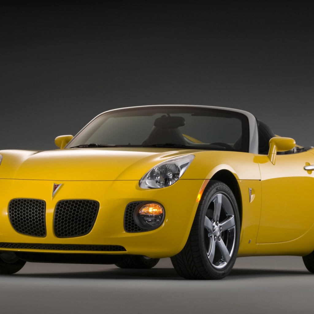 Желтый Понтиак