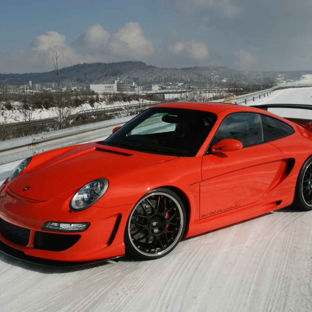 Porsche Snow drift