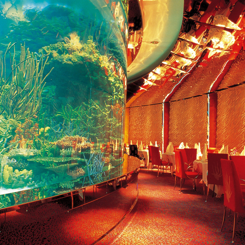 Аквариум в ресторане