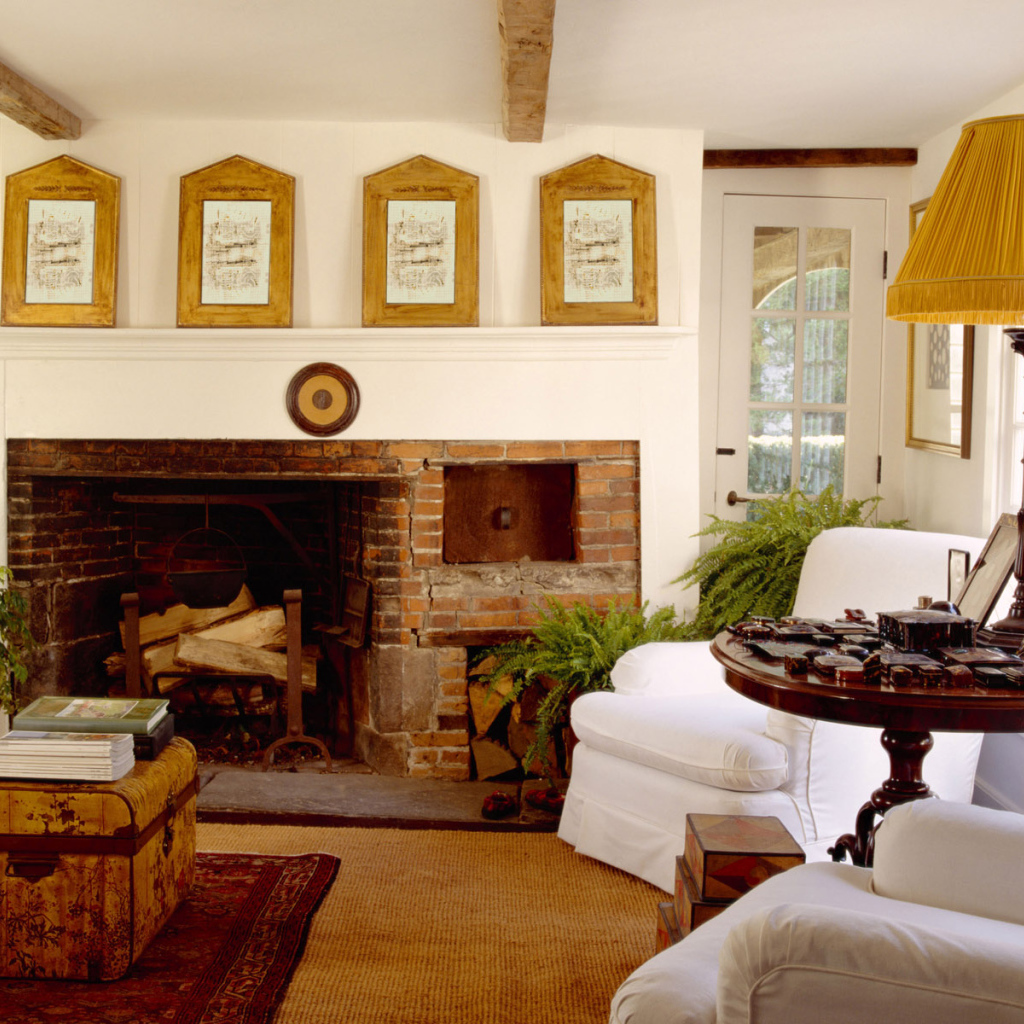 Красивая мебель в зале