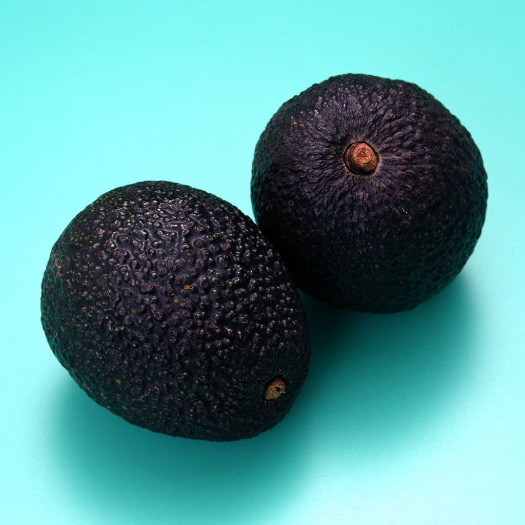 Черные фрукты