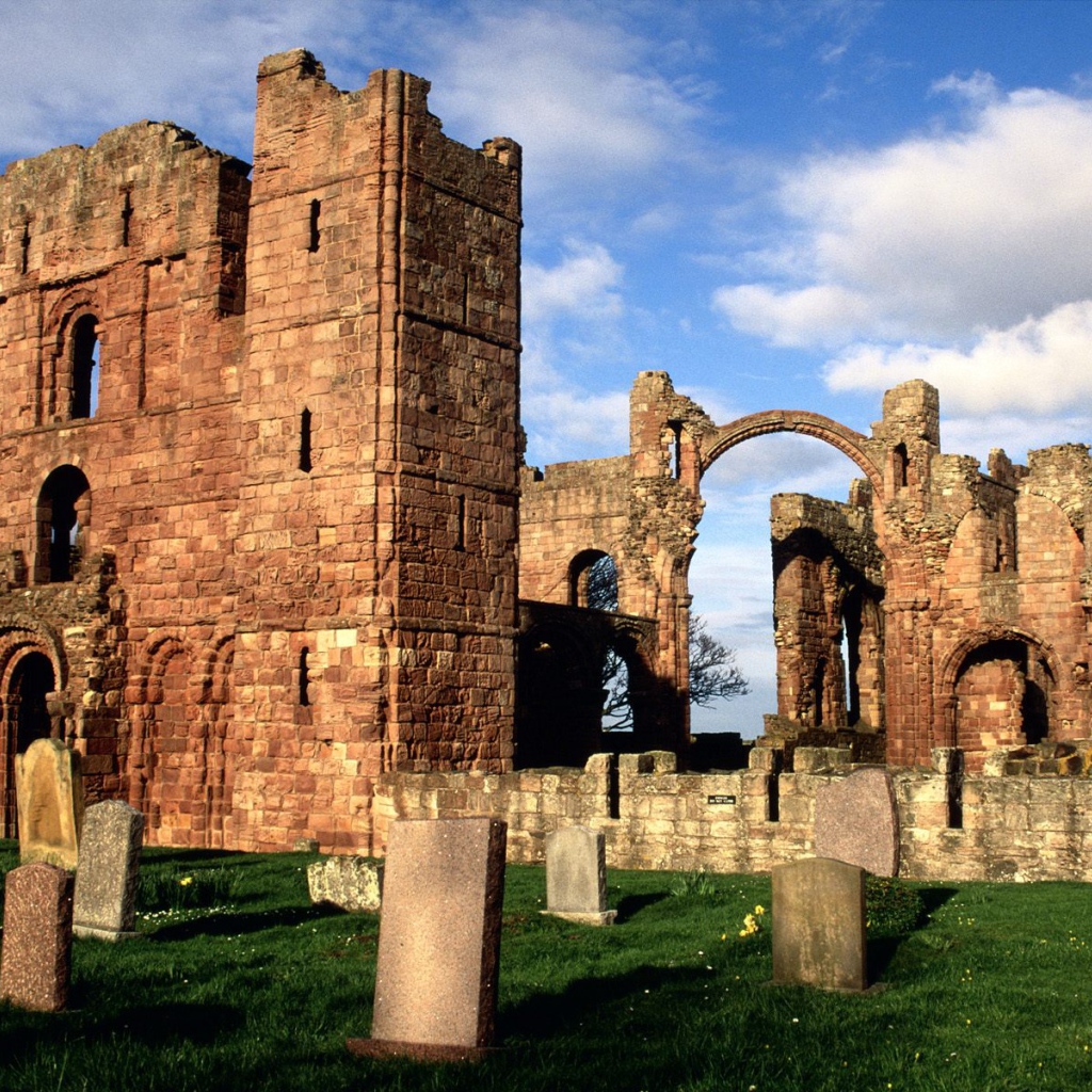 Монастырь Lindisfarne
