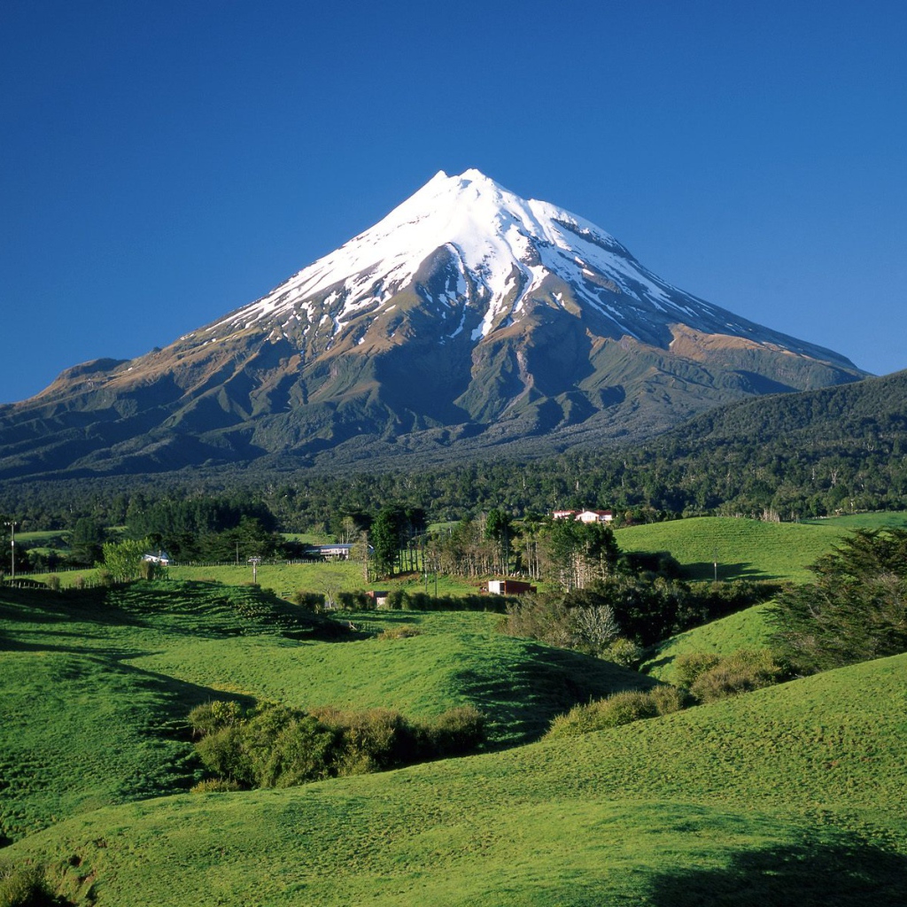 Taranaki Mountain