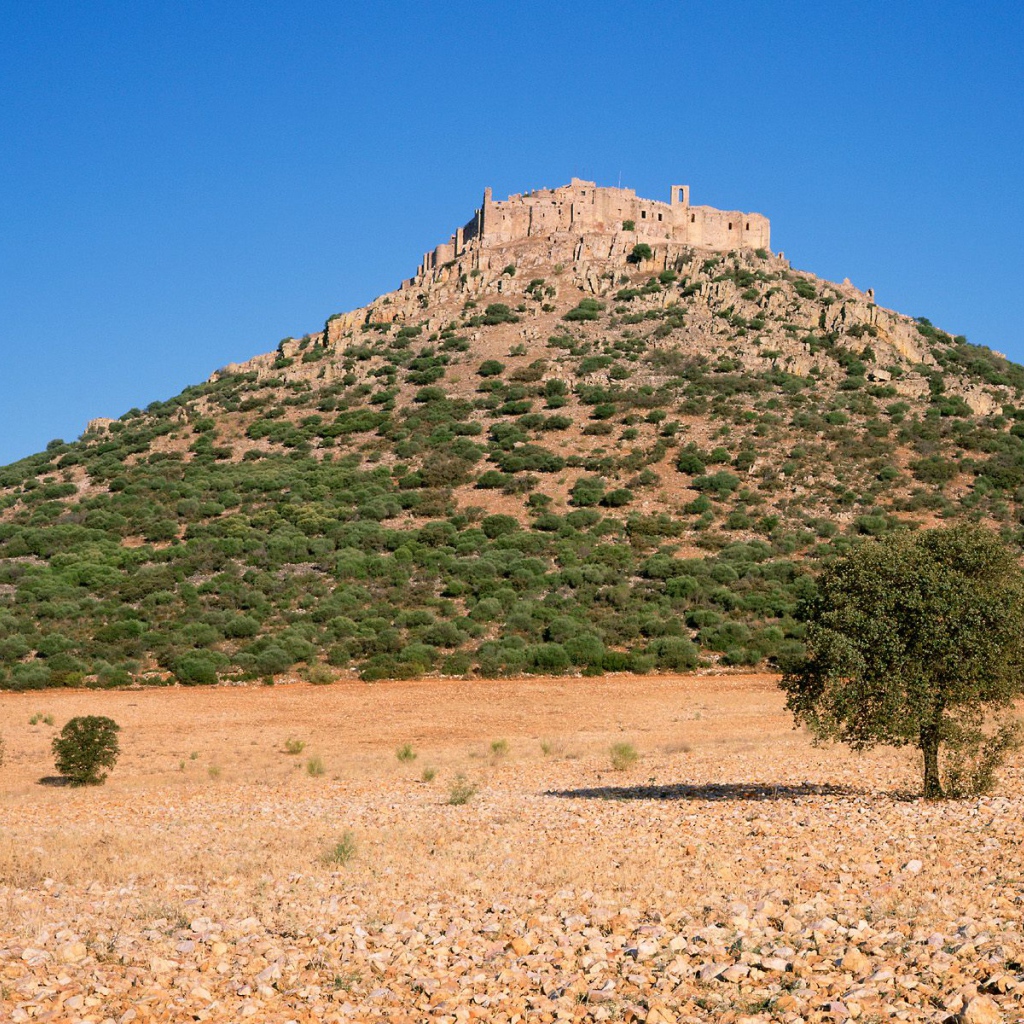 Руины замка - Испания