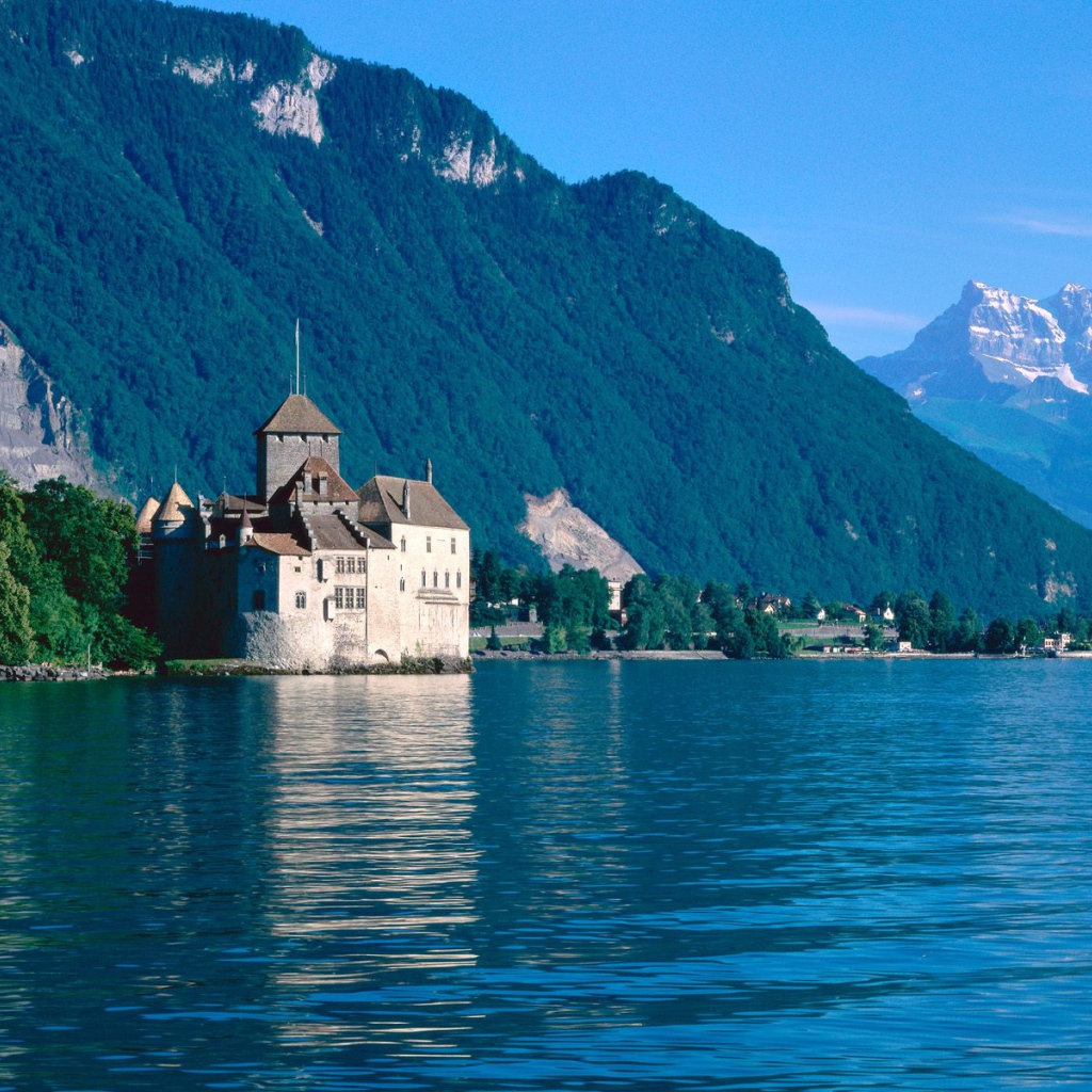 Замок de Chillon, Озеро Женева