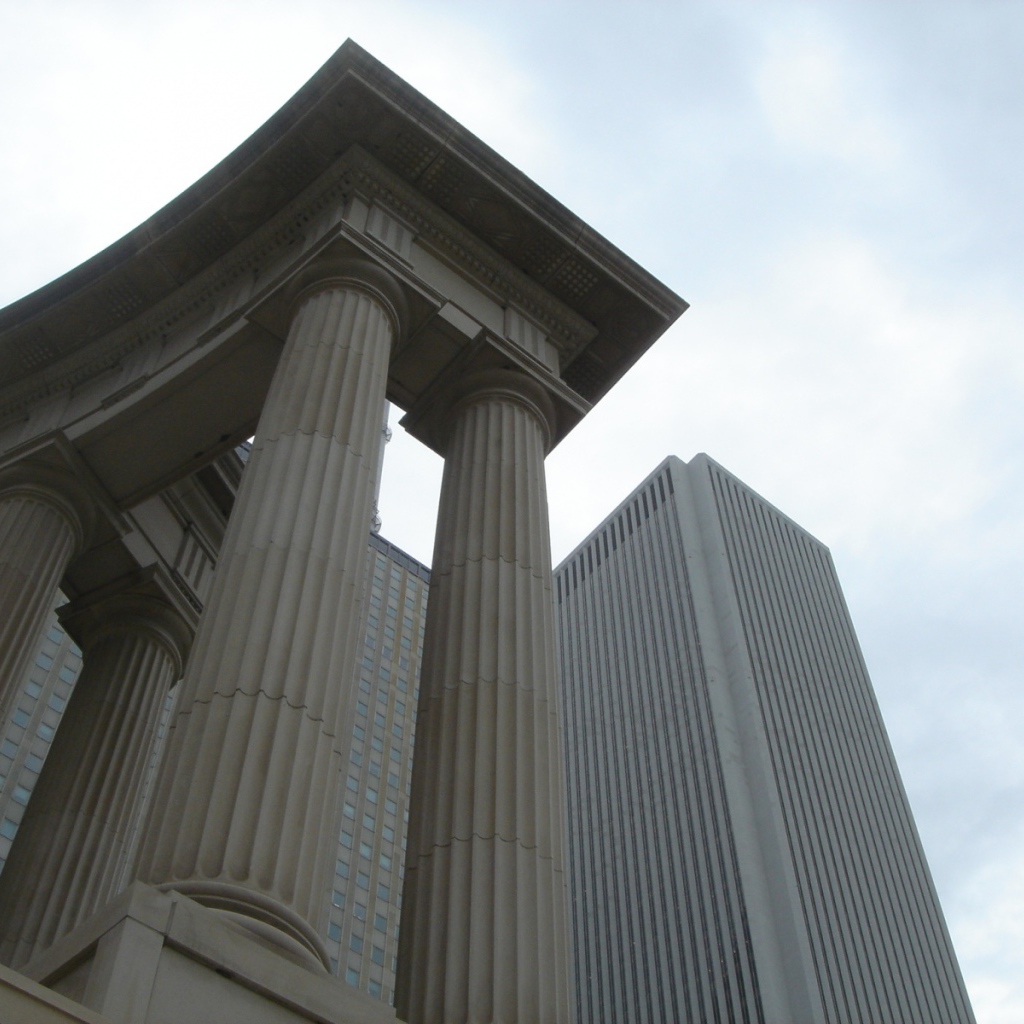 Памятники, США