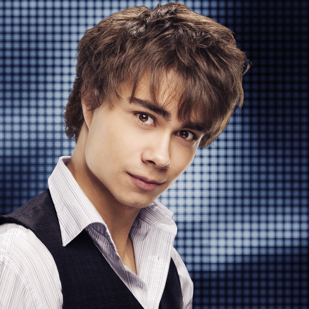 Александр Рыбак