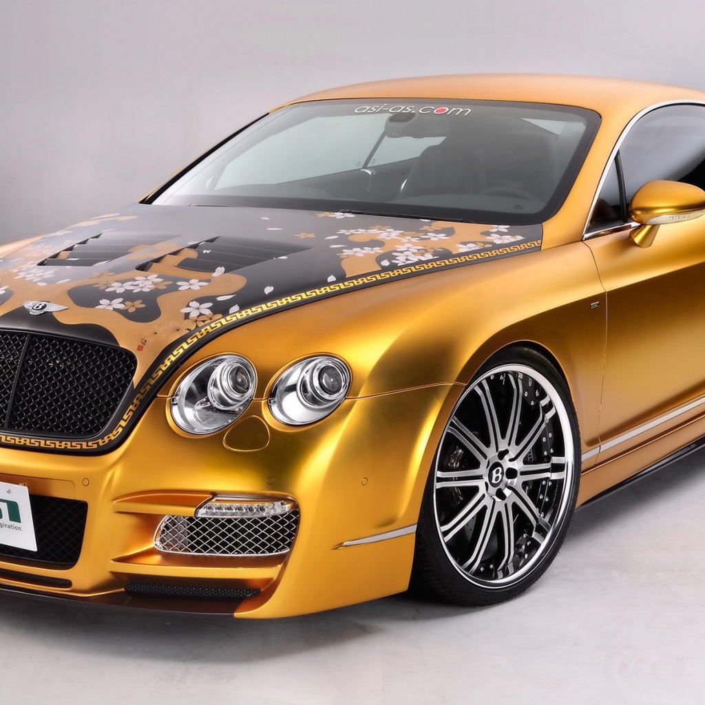 Золотой Bentley