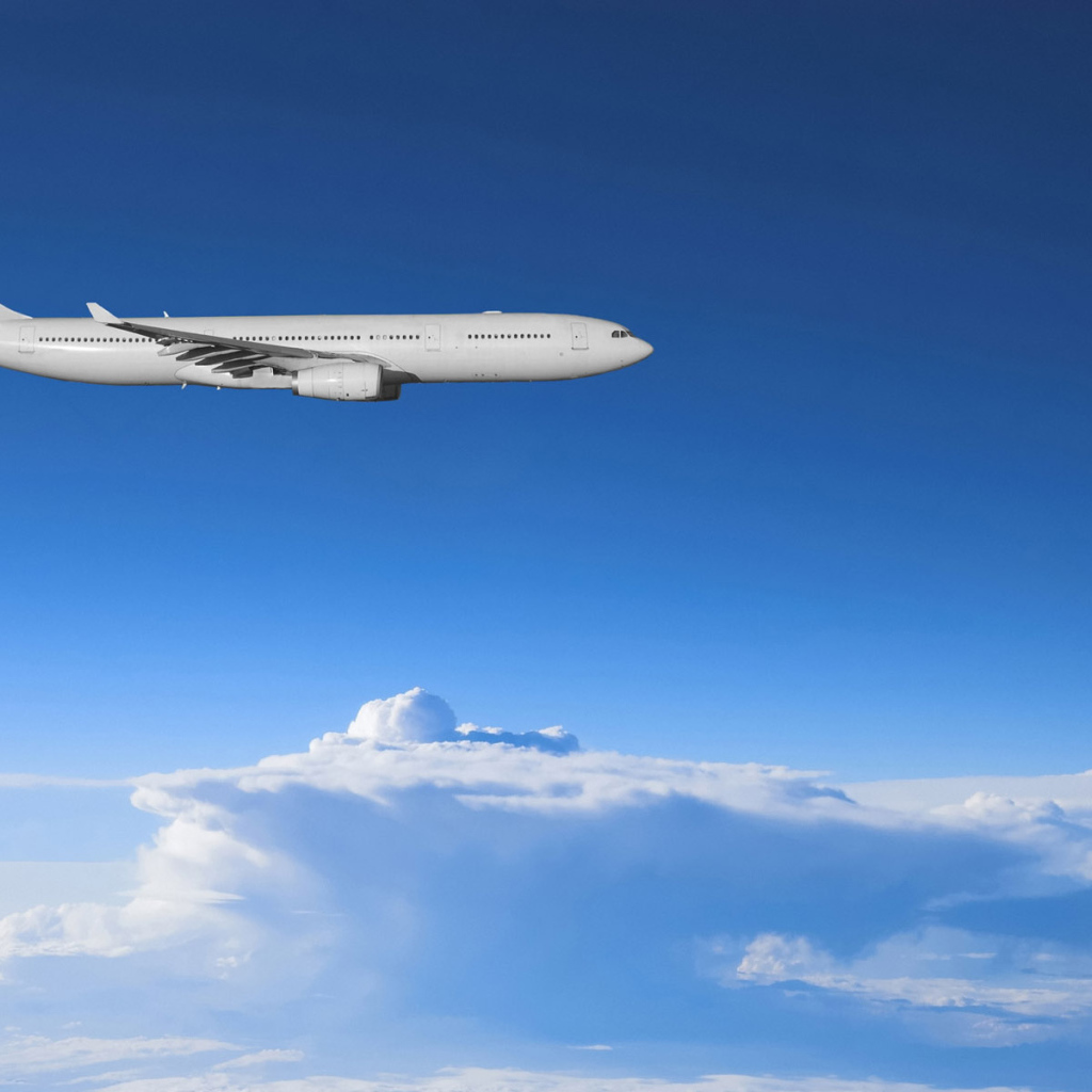 Высоко над облаками