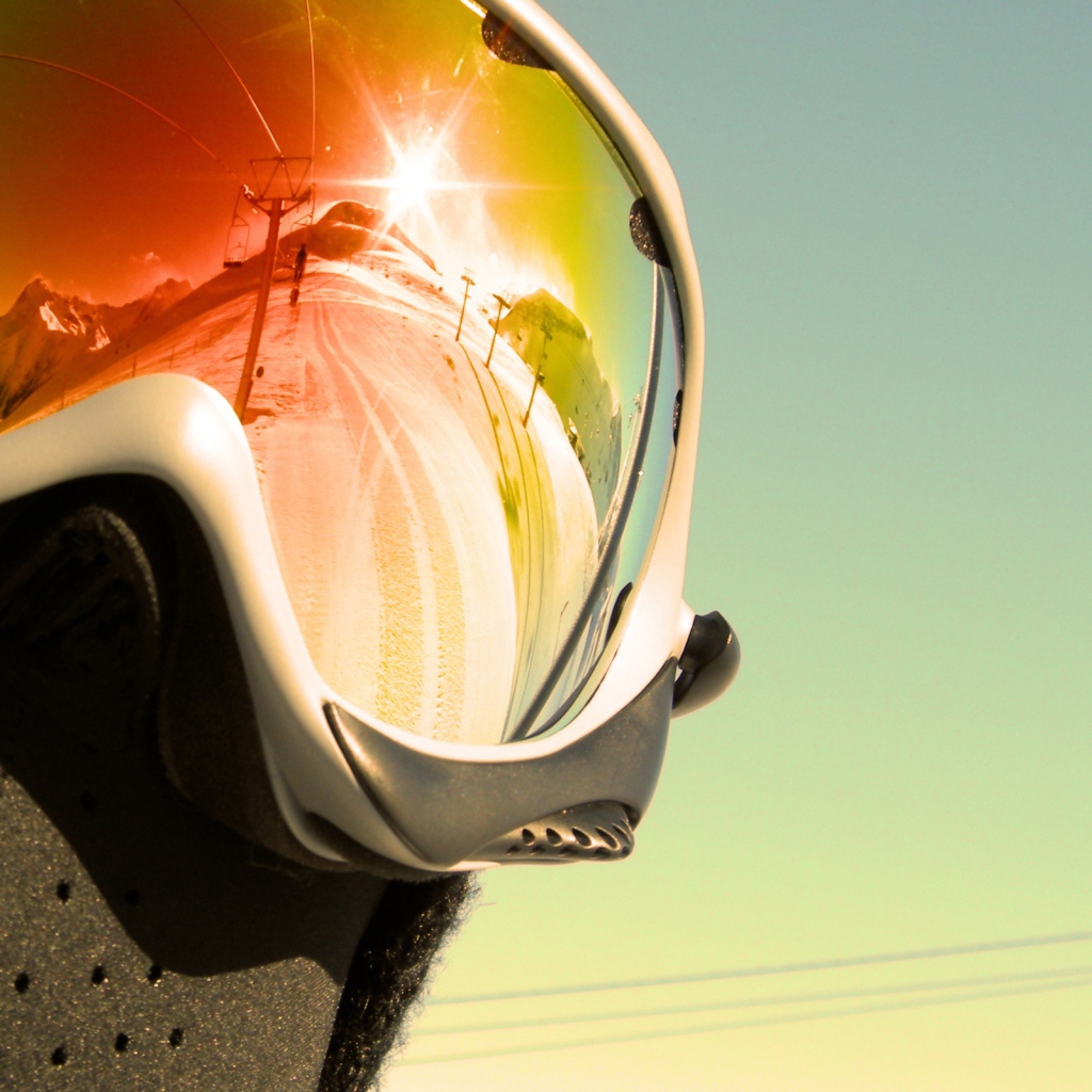 Отражение в маске