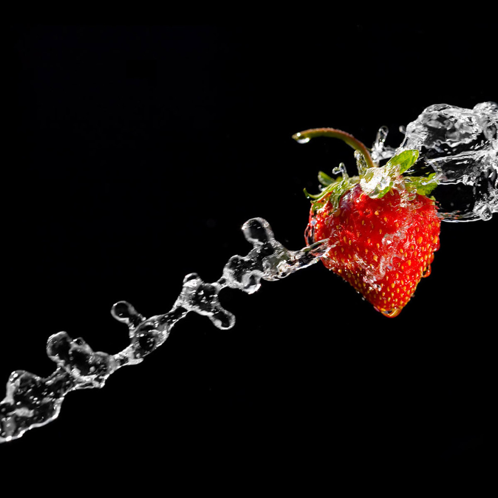 Клубничный снаряд