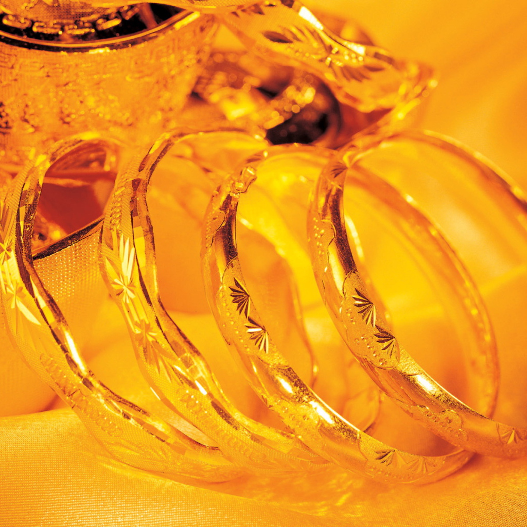 Золотые украшения