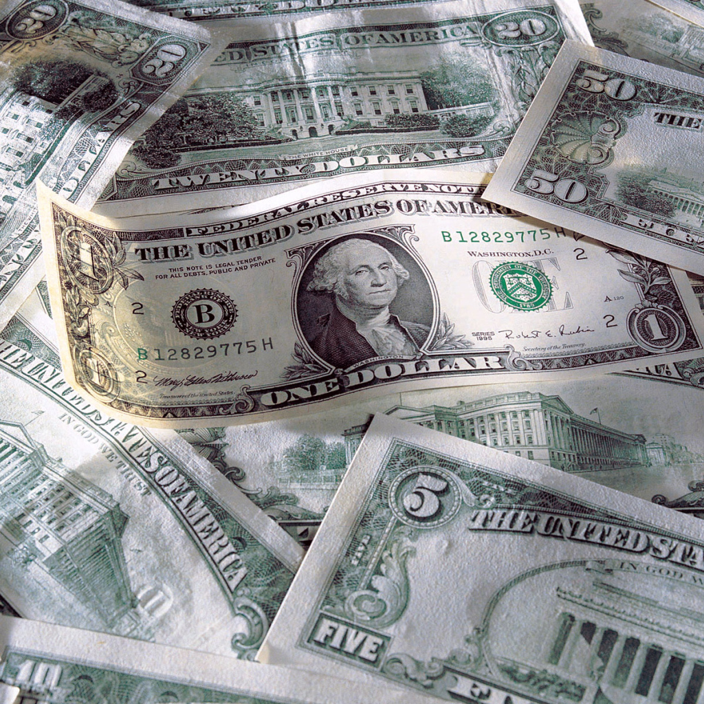 Мани на кармане