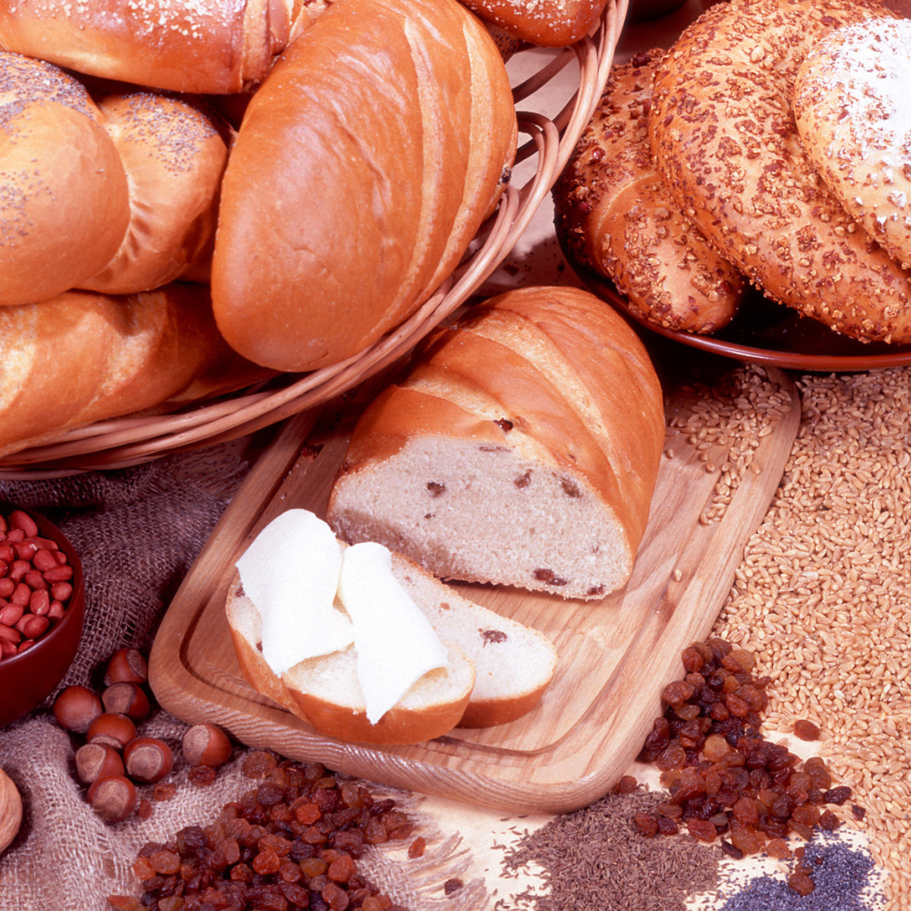 Хлеб и орехи