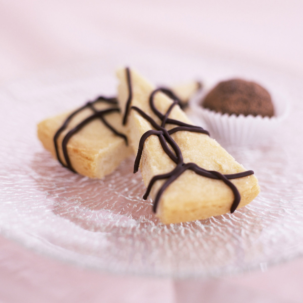 Кусочки пирожное