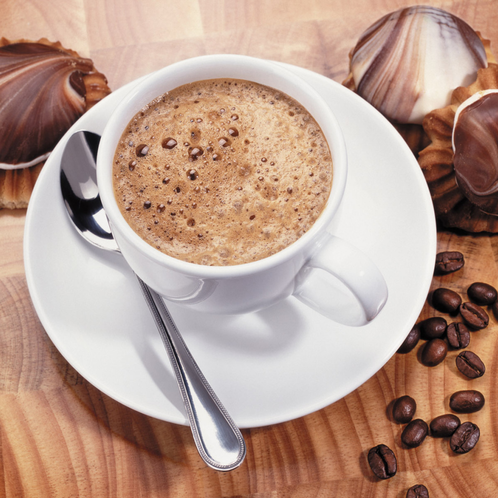 Кофе с пирожным