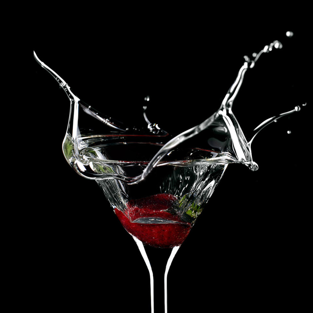 Клубничка в бокале