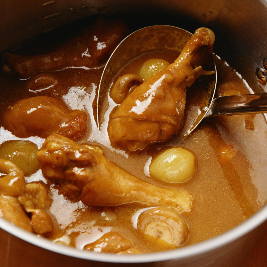 Тушеная курица