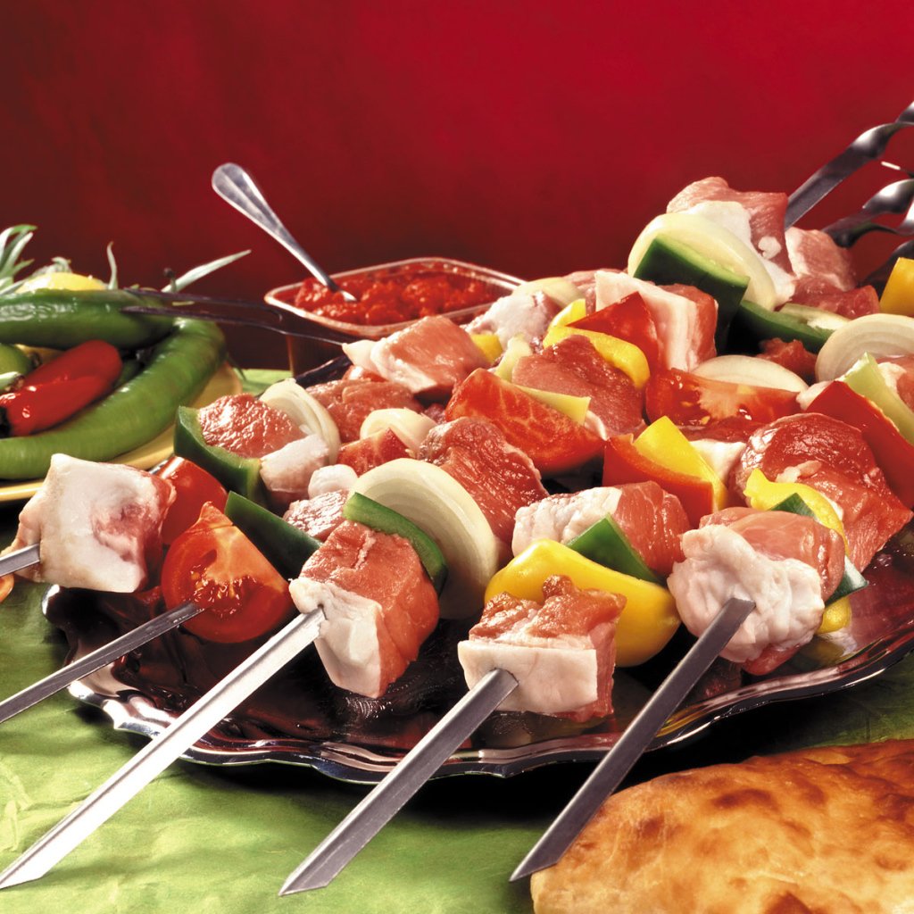 Шампуры с шашлыком