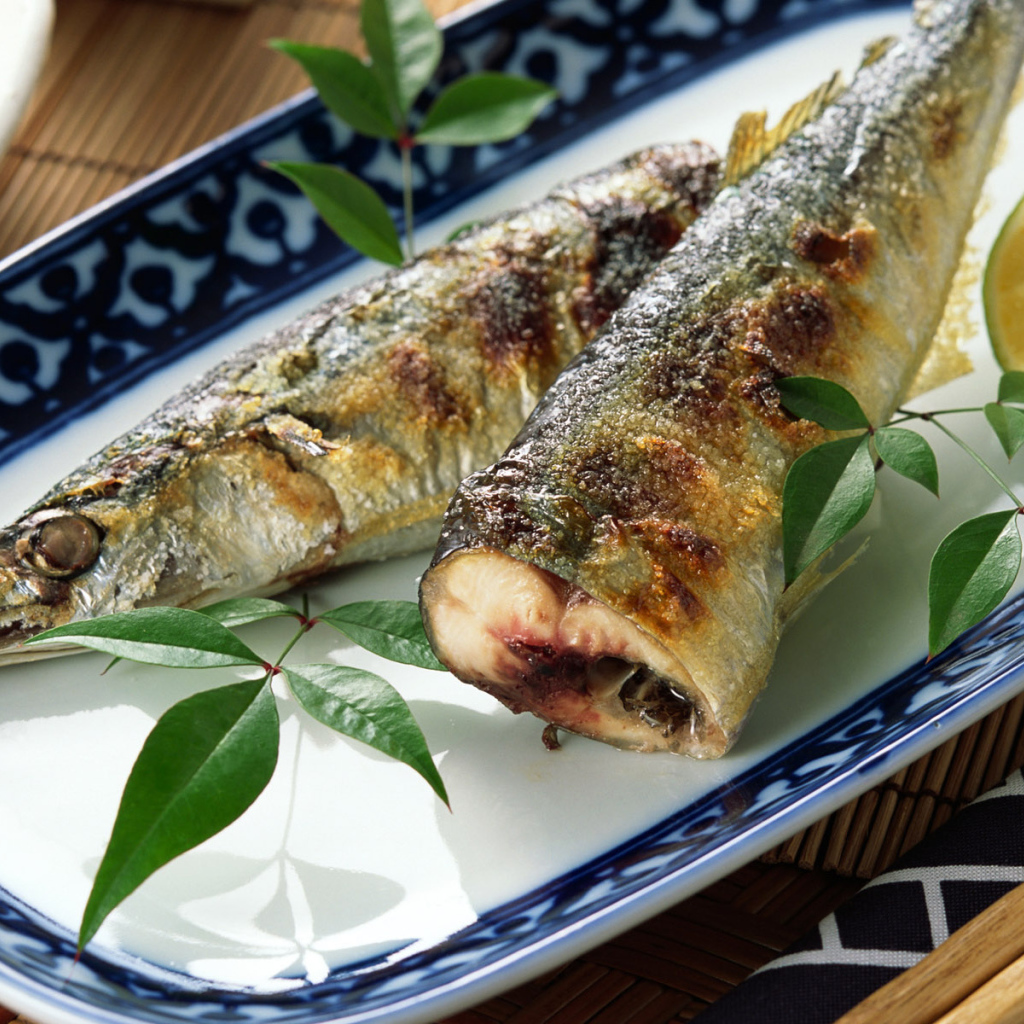 Вкусная рыбка на блюде