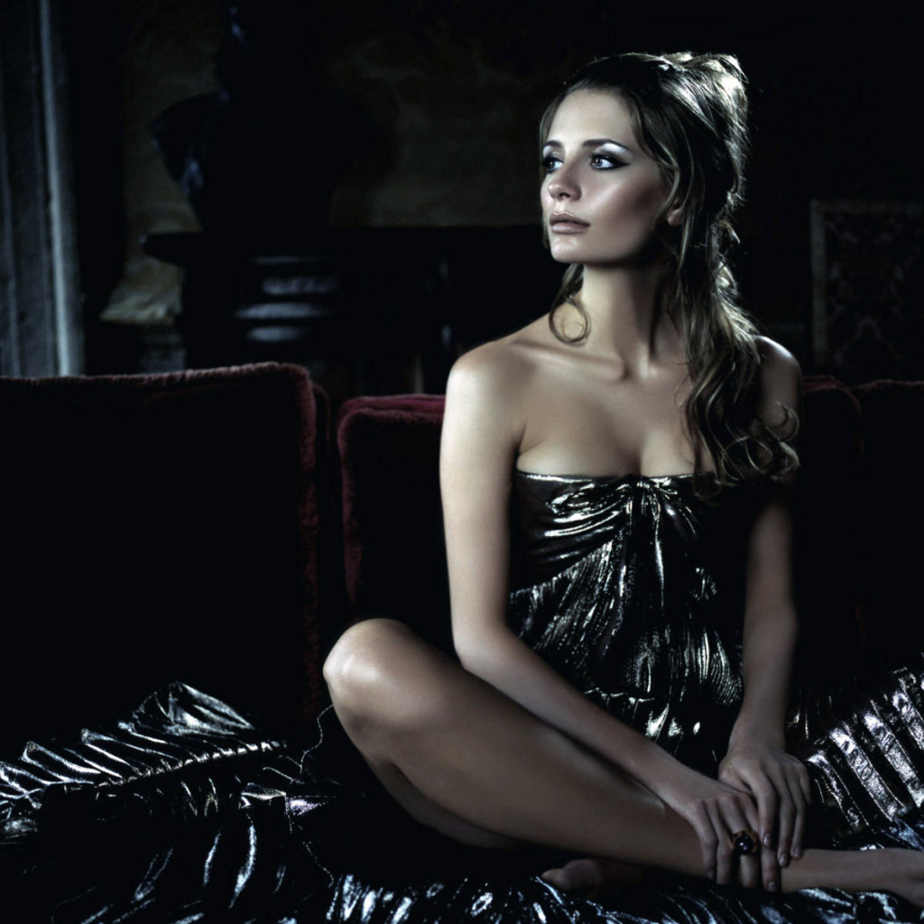 Миша Бартон