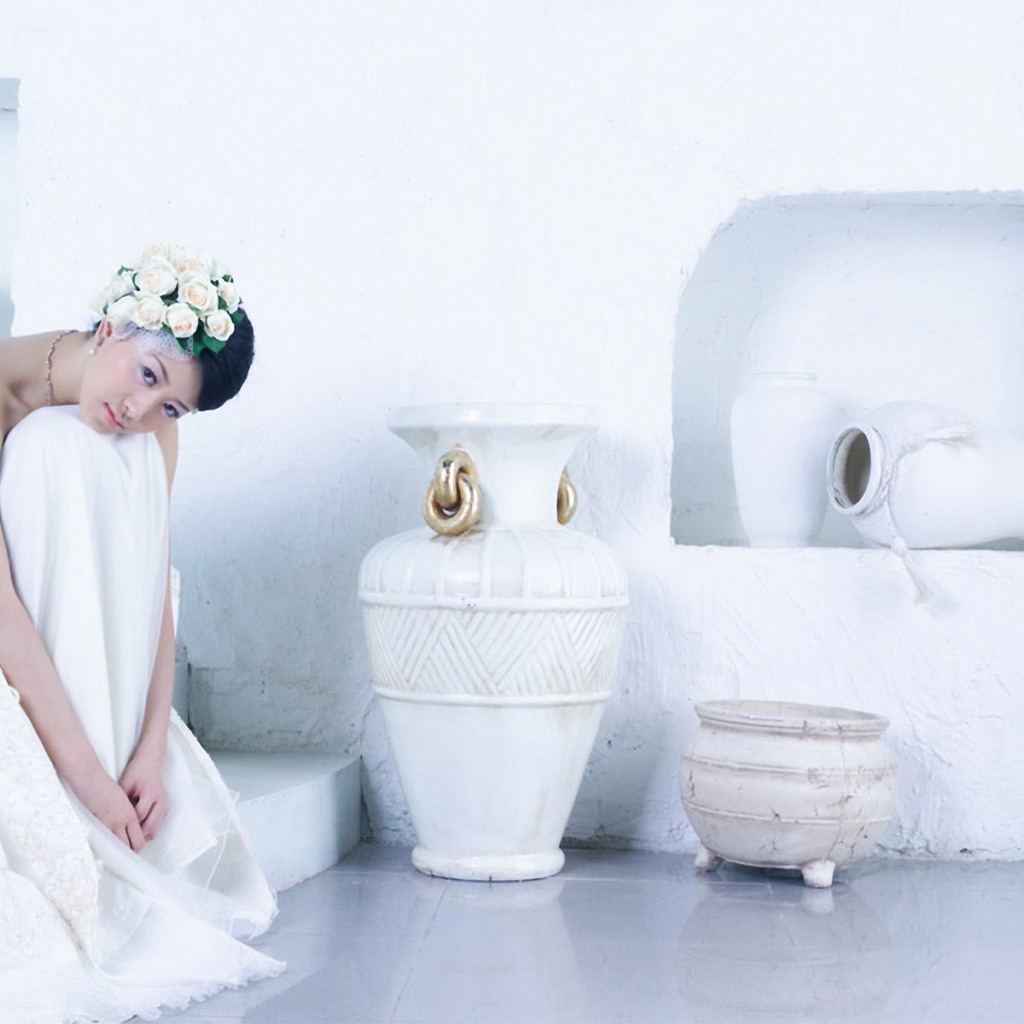 Белое платье