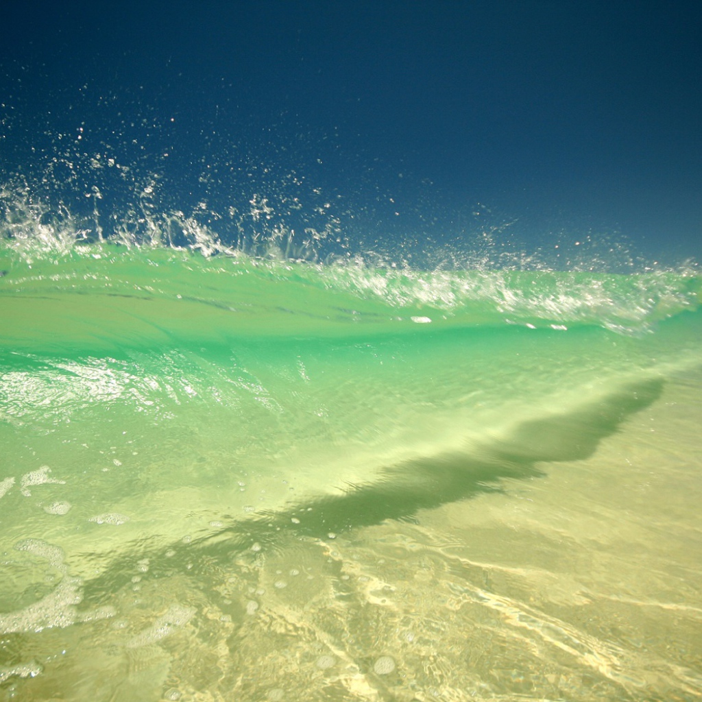 Лазурная волна