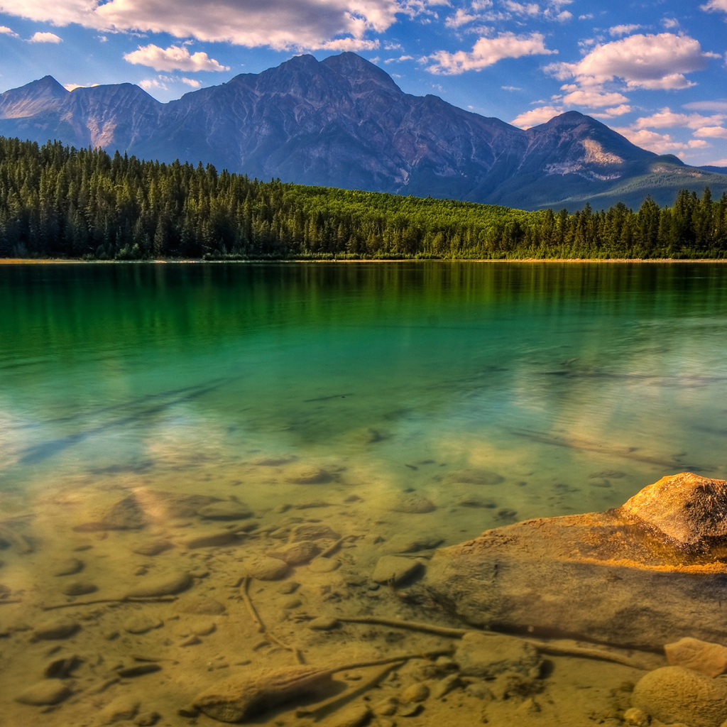 Красивый вид на горы