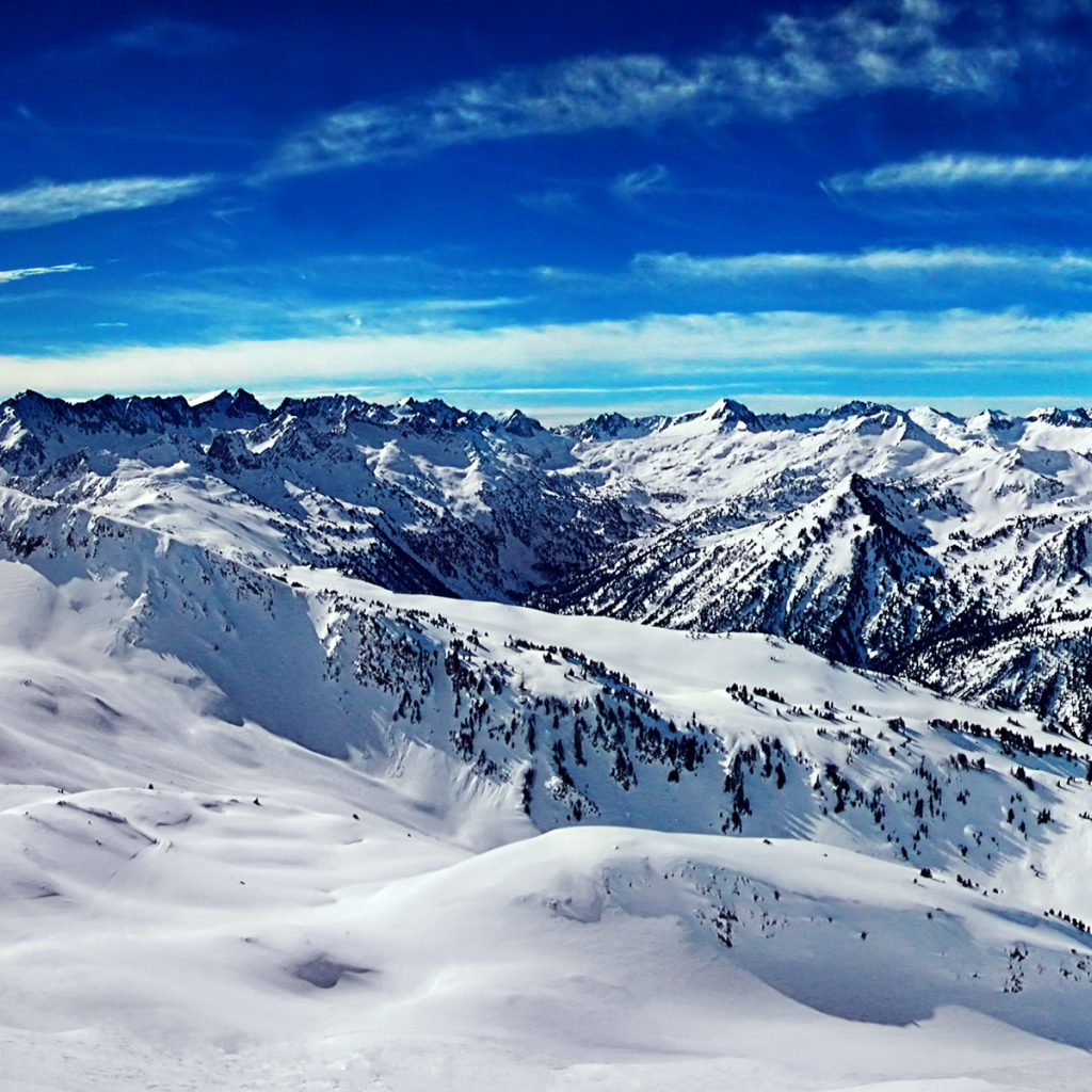 Снежные горы