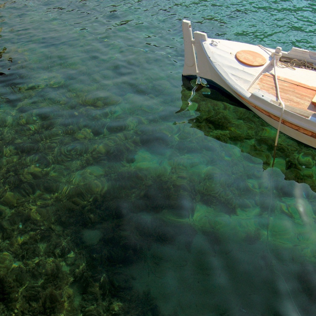 Рыбацкая лодка