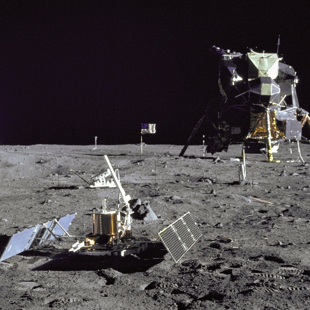 Аполлон-11 Человек на Луне